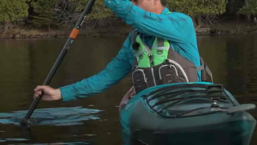 learn to kayak with the sculling draw kayak stroke