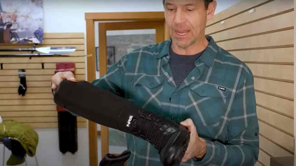 Some of the best footwear for kayaking are those who keep you warm